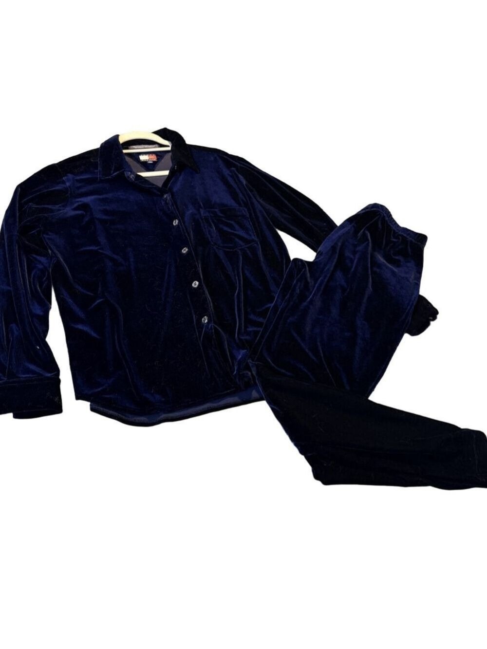 Vintage Tommy Hilfiger two-piece blue velvet PJs suit ￼ USA size medium. 
￼